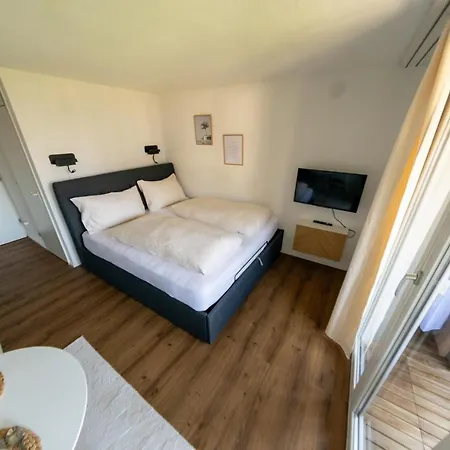 Surfers Near Interlaken, At With Pool Därligen