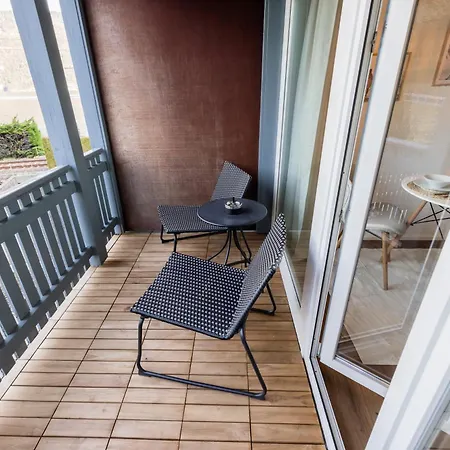 Surfers Near Interlaken, At With Pool *